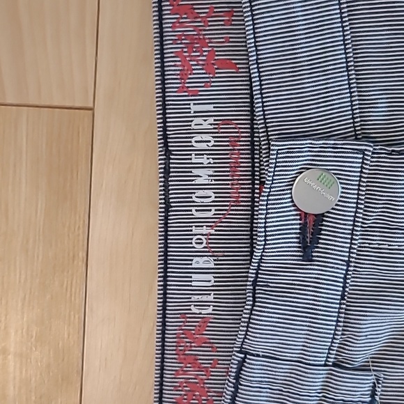 Women pants - Picture 2 of 5